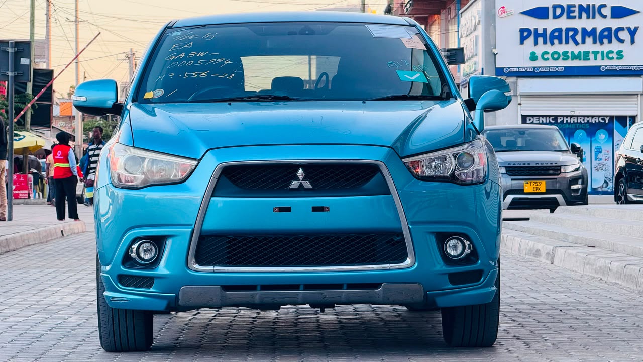 MITSUBISHI RVR thumbnail 10
